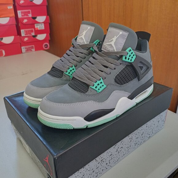 Size 10.5 - Jordan 4 Retro Green Glow 2013 OG box excellent condition - Picture 7 of 11